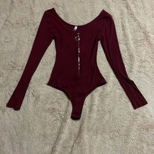 (3 for $25) (sold) Maroon bodysuit